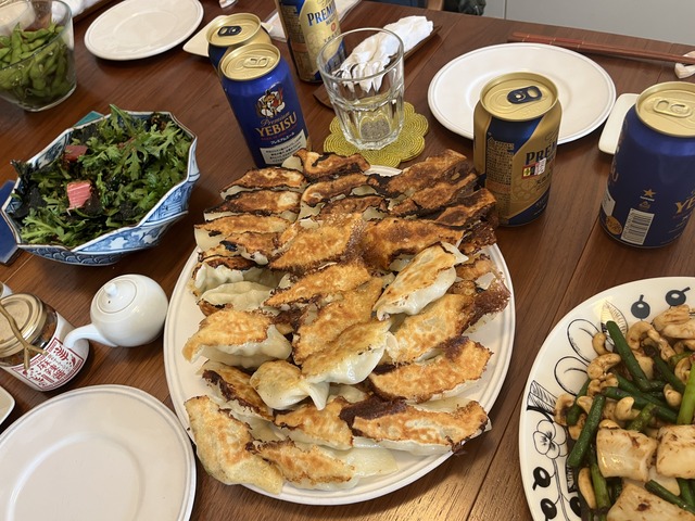 7E349A42-4BB6-41DE-81B8-13702DC6BAE9_1_201_a