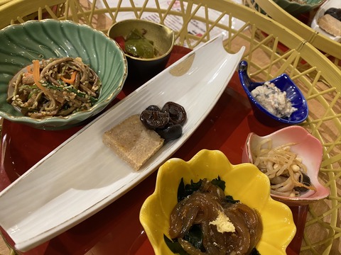 2D403AE7-E381-4FD4-B50A-7740C21F5B89