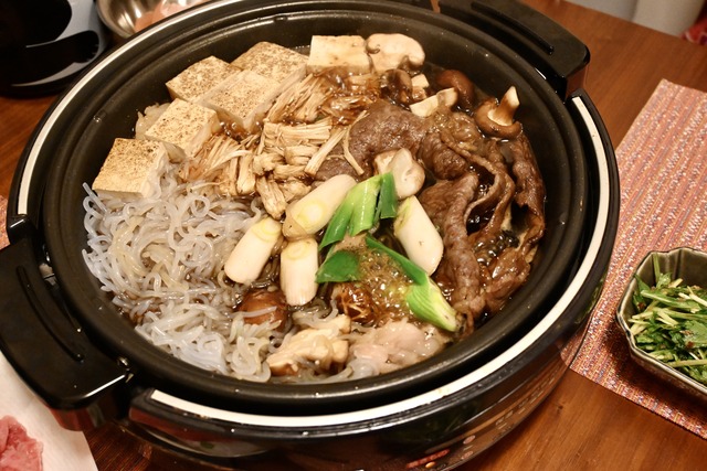 AD2CEBF8-558D-44A4-AE22-302159EC61D7_1_201_a