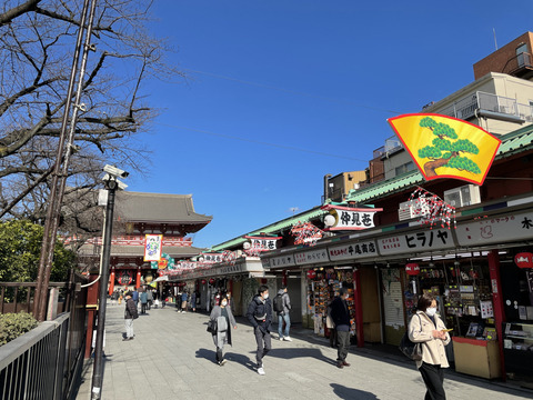 DCC96972-51E6-44FC-A6AD-F2C721D07D28_1_105_c