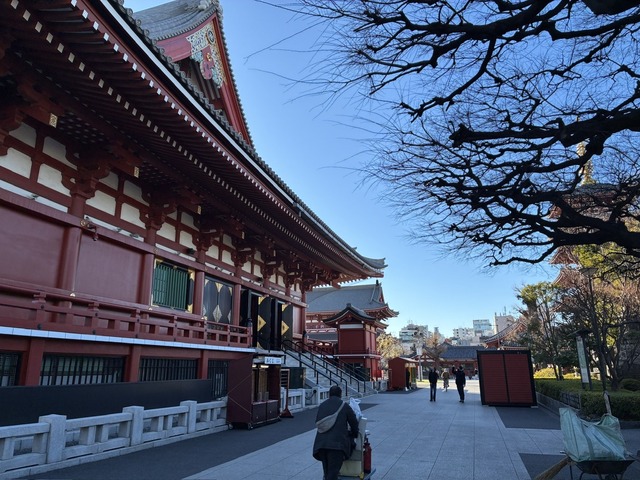 4EAF7B48-4FD7-47E6-A3D0-3830DF80D394_1_105_c