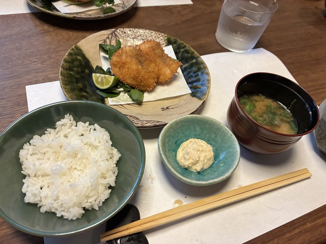 44AB5519-5F99-40EE-9349-52BCAE72BBD8_1_201_a