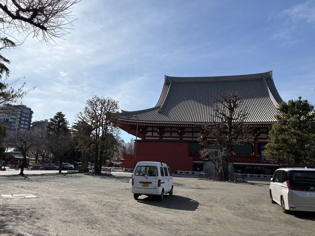 735EC94F-382D-495E-9F9E-CA382A024C90_1_105_c