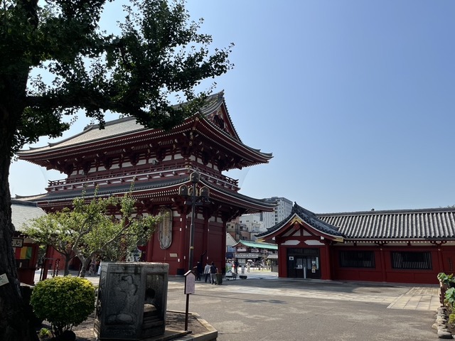 A476A0DF-AC03-439F-8ED4-F4E7129E5B42_1_105_c