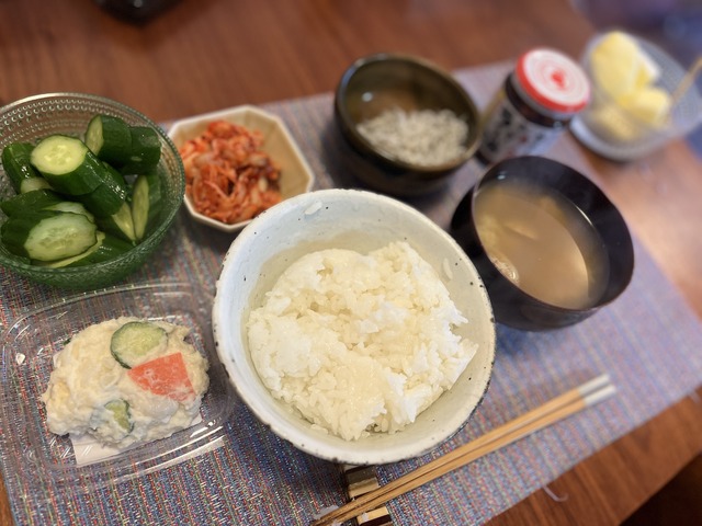 8416DBE8-7292-47DD-A92D-83FF946DA135_1_201_a