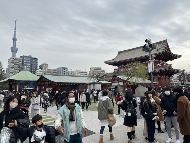 905D81CD-0043-4CBF-B809-0DC9233A3B50_1_105_c