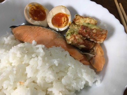 ヨコハマ実家とセブンランチと世界卓球