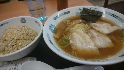 サーモンスープと一流エンターテイナー