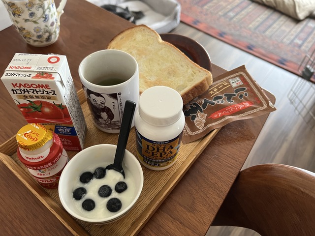 休日の焼きそばランチと鶏ささみ卵焼き