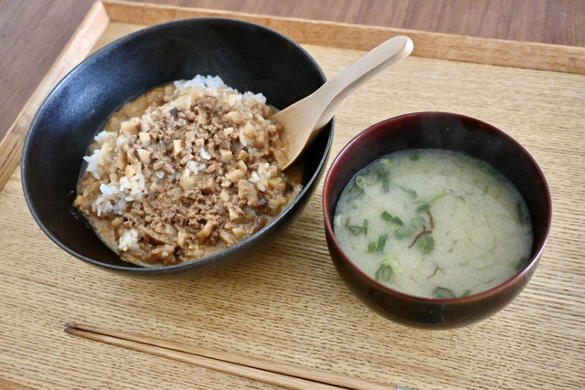 D27C6560-A650-4CC9-B139-AFCD4A7ECD66_1_201_a