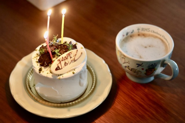 ED457E5E-E840-4AC8-B03D-D651AE8B534B_1_201_a