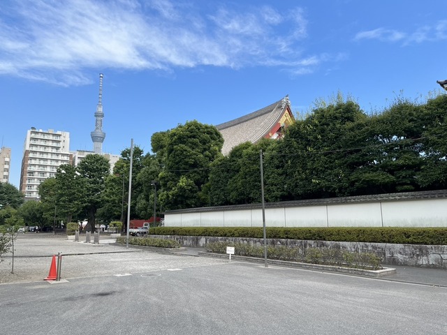 D83D6D23-9ED8-4E3B-BD57-95E30FEE4FE9_1_105_c