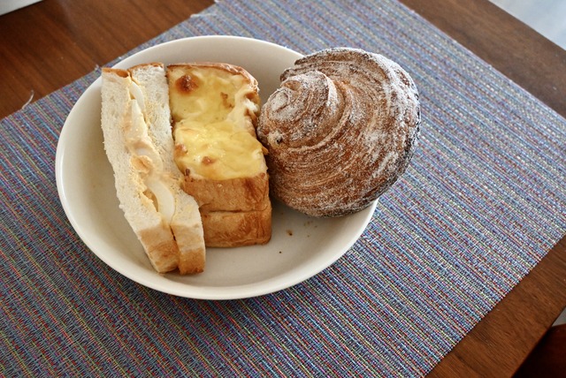 816FAC41-180D-4D7F-B8DD-1CB3C9A33C47_1_201_a