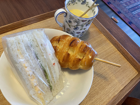 94F0F346-0F8B-461F-8F25-2B5C89565BC3_1_105_c