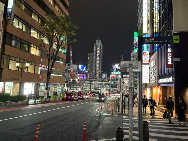 E003FEB7-E528-4DE1-8A4D-2539EDC66D1C_1_105_c