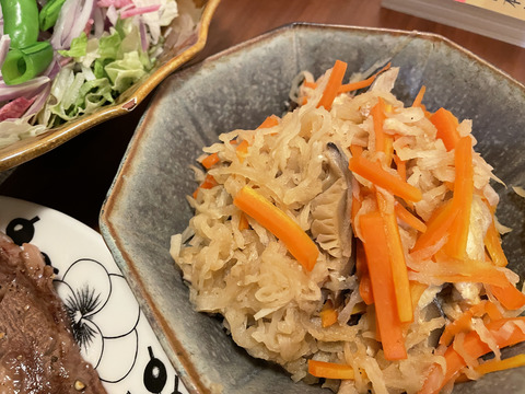 12303464-AE69-49F2-86EF-AE1000FE3A04_1_201_a