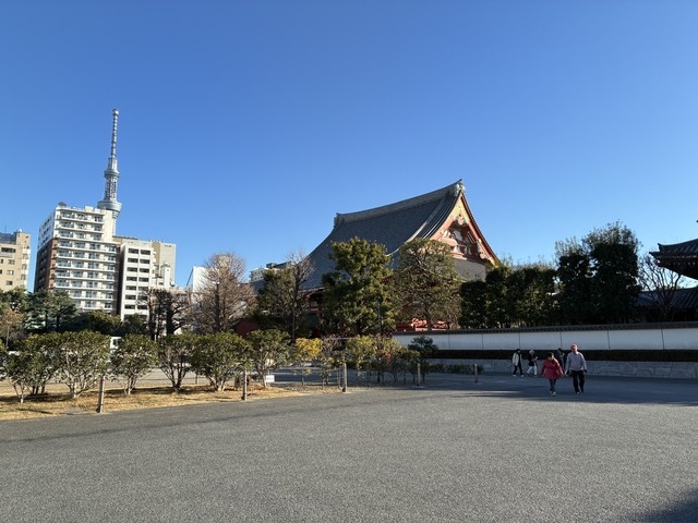 BB6951E5-DF98-4271-B0E9-EDC05833603E_1_102_o