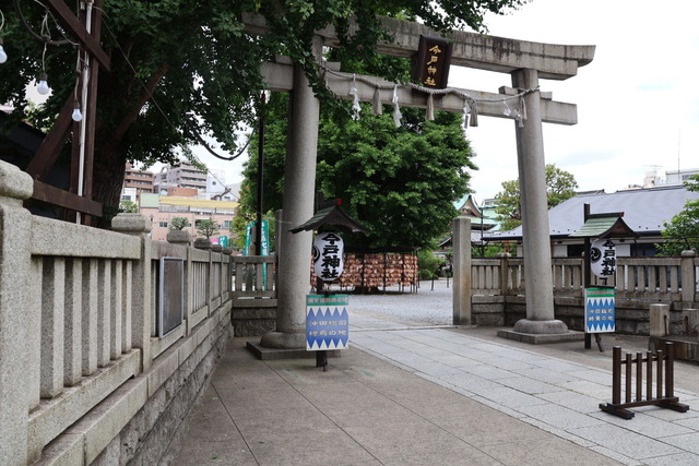 DF226969-1188-4D89-A082-03431EC5A230_1_105_c