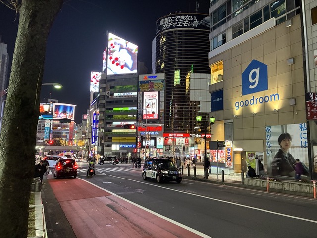 0DB6EFA2-E1D7-4D1A-B397-D1D3B1A084DD_1_105_c