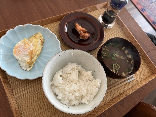 38E228A1-7401-4411-A936-00BB4ABA8305_1_201_a