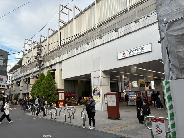 1F1AAB24-A5F5-459B-97B4-3AE196E1F74B_1_102_o