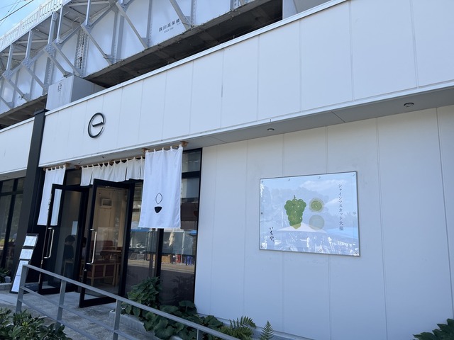 78127583-30EA-412C-8A5A-C220A87C9C86_1_105_c