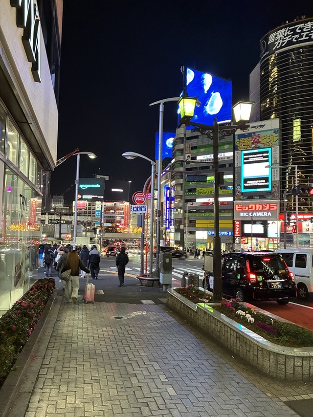 AF145737-1597-4C25-89C0-616FFC0A211F_1_105_c