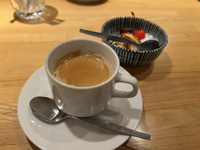 2C585CB1-E0BB-4FA9-8CD7-C51AF2C617EA_1_102_o