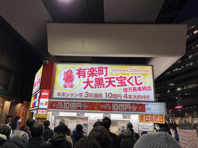 1C4D3F22-E3AE-4C4F-835C-D78C75657B95