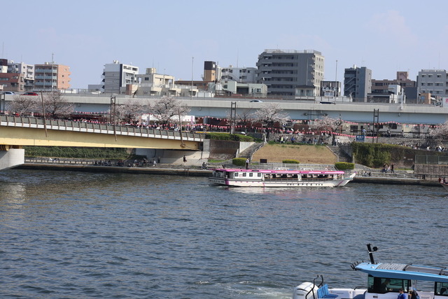 DE14D629-5B13-48B6-B686-4065870A1D82_1_105_c