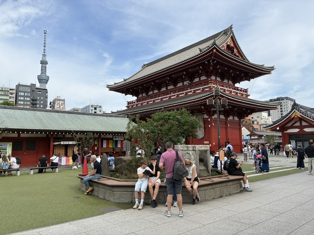55B22D15-E60E-4F50-83BC-99E354F531DC_1_105_c