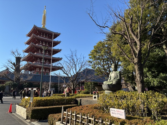 EAF29397-36F6-4297-BD22-536CE3E659F3_1_102_o