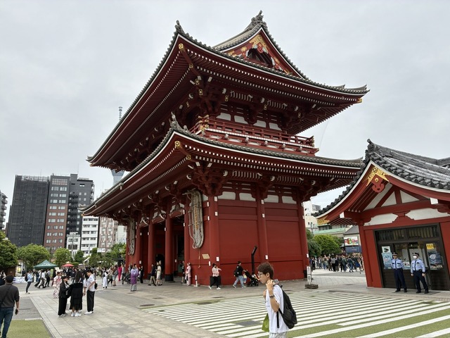 5EF01C29-0776-4B3D-B758-13D38FFF1324_1_105_c