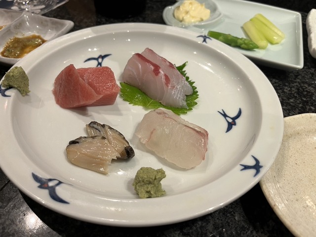 0B56E9F7-6DAF-45B4-87EE-D5B6A38D4205_1_105_c