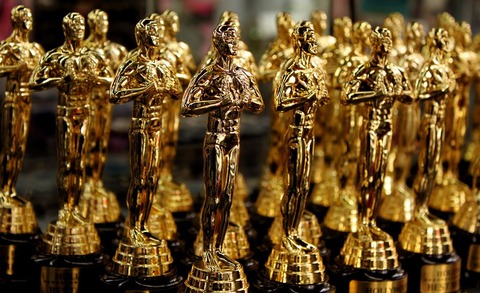 Oscar-statuettes-compressor