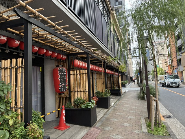 1BE0DE2F-74FB-4356-A54B-4233DAAC5E35_1_102_o