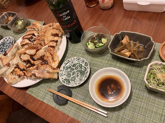 8856C999-C3AD-4D54-A6ED-E46514805728_1_201_a