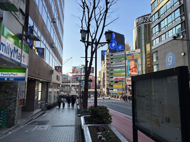 F2176A19-5461-4387-BC9D-C38AD495887E_1_102_o