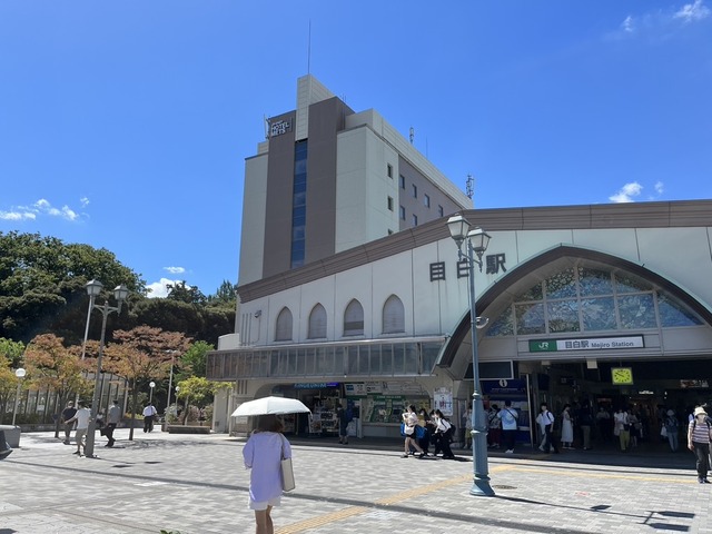 EF3C13AC-BBC6-4B2A-A21B-8F503A7DF7E6_1_105_c