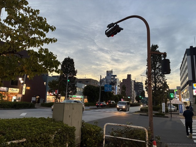 E2AC97B6-DC7A-442D-9009-F3971327F579_1_105_c
