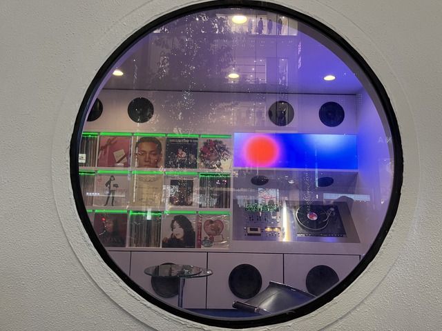 B9E33993-D8EB-43BB-B76A-94CD2CC23AFC