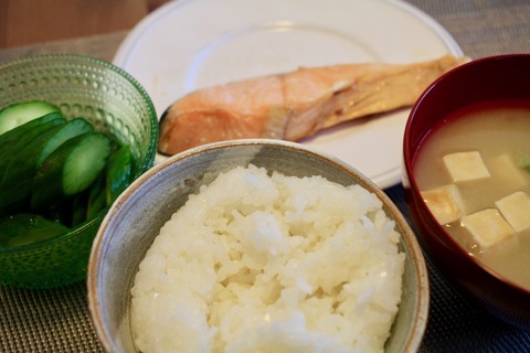 休日労働と手作りコロッケとツインピークスファイナル