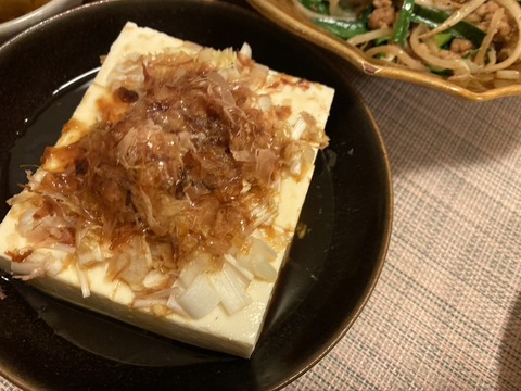 EC5E08B7-13CF-41E7-B54E-96E9B93A9ACA_1_105_c