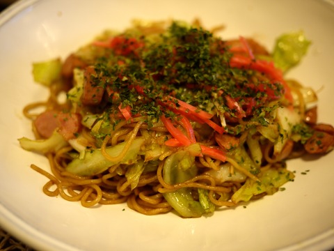 冬の雨と親子丼とハッピーターン