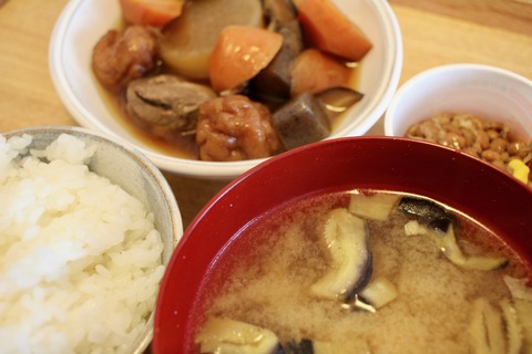 納豆定食と北大路魯山人と伊勢谷友介