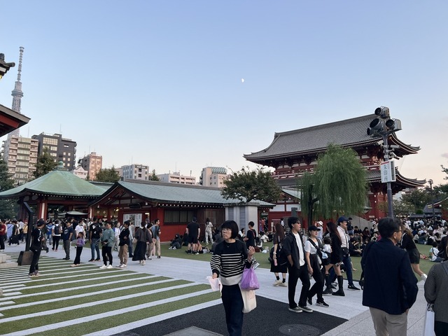 75211214-24EB-4563-A112-7E6422F2097C_1_105_c