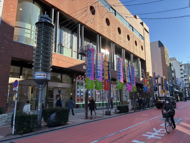 7D9466E6-425B-4BA9-A62A-910A37AAED8F_1_102_o