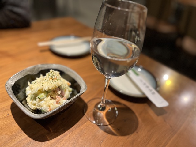 7D6E1374-4B88-4D23-97CE-49A27B7A21D2_1_201_a