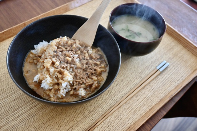 A9C71432-39D3-400D-81B6-CC42695BE73A_1_201_a