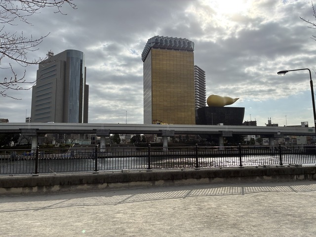 B9EFD3A9-FD56-4EA0-9137-2A3B19825D9E_1_105_c